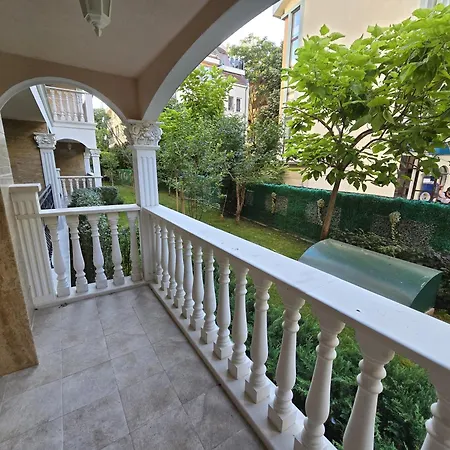 Valencia Gardens Lägenhet